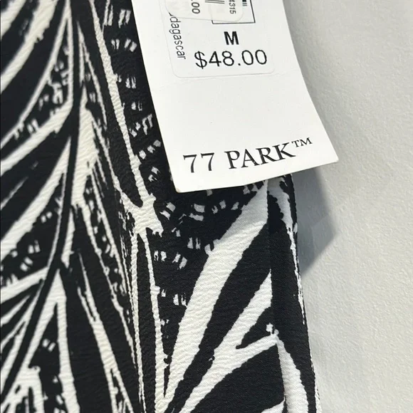 Women’s Tropical Wide Leg Palazzo Pant Size Medium Black White Leaf NWT - Picture 5 of 11